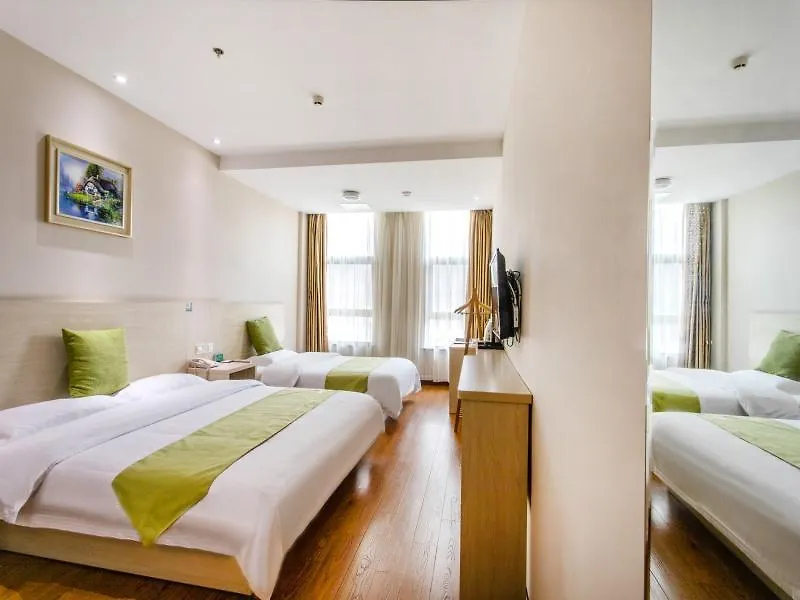 **  Greentree Alliance Suzhou Zhangjiagang Huachang Road Bus Station Hotel China