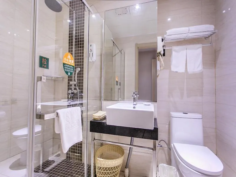 Greentree Alliance Suzhou Zhangjiagang Huachang Road Bus Station Hotel